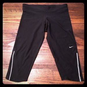 Nike dri-fit capris